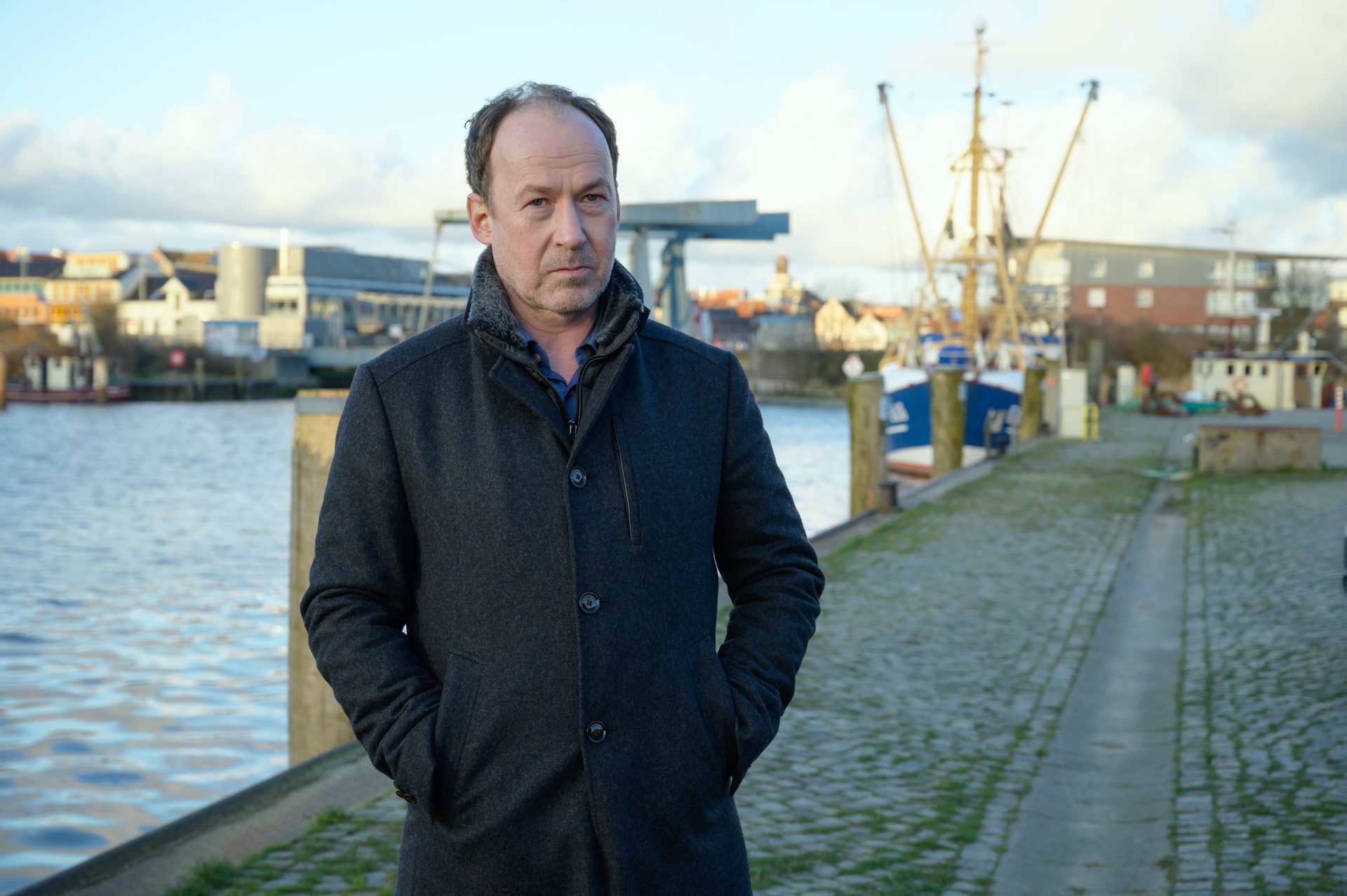 Joe (Ulrich Noethen)5038 Network Movie